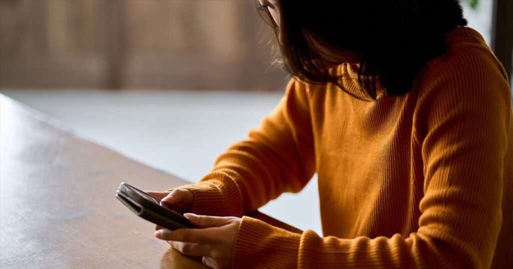 「虚無感」とは？意味や原因、対処法、恋愛における虚無感を簡単解説！ | yururi